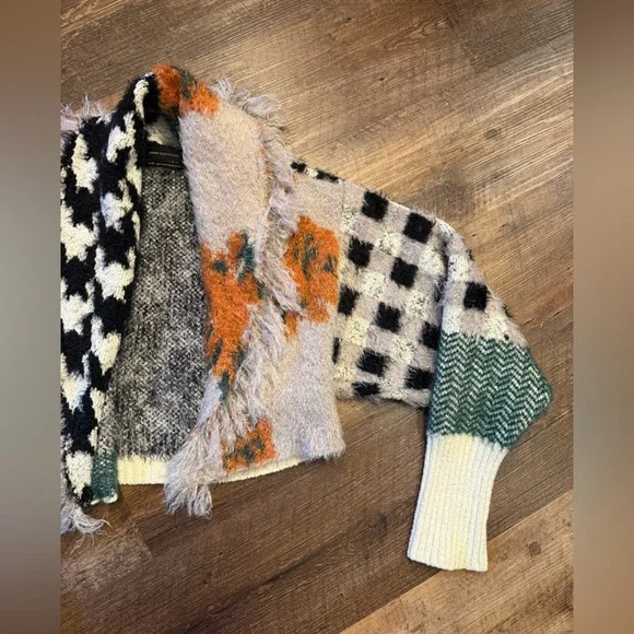 Urban Outfitters Multicolor Patterned Sweater - Picture 5 of 7